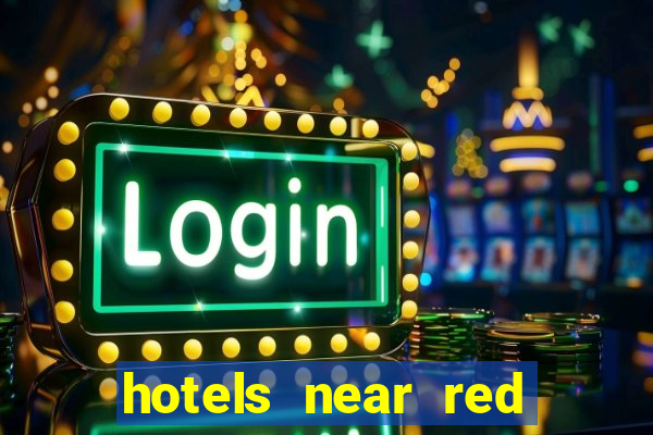 hotels near red hawk casino